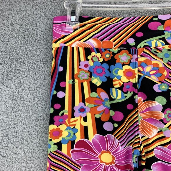 Girl's Floral Capri Pants Size L-XL Colorful Stretch Colorful Comfort Size 27x18 - Picture 6 of 9